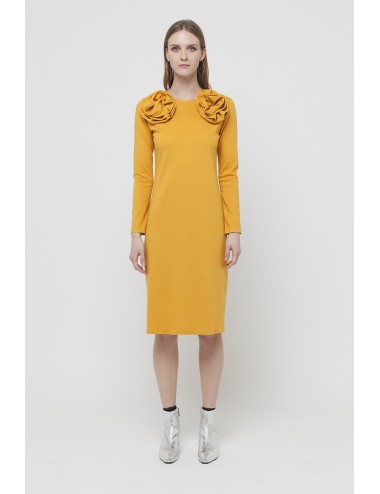 Dress with flower
