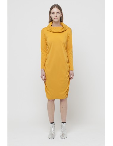 Dress with soft neckline